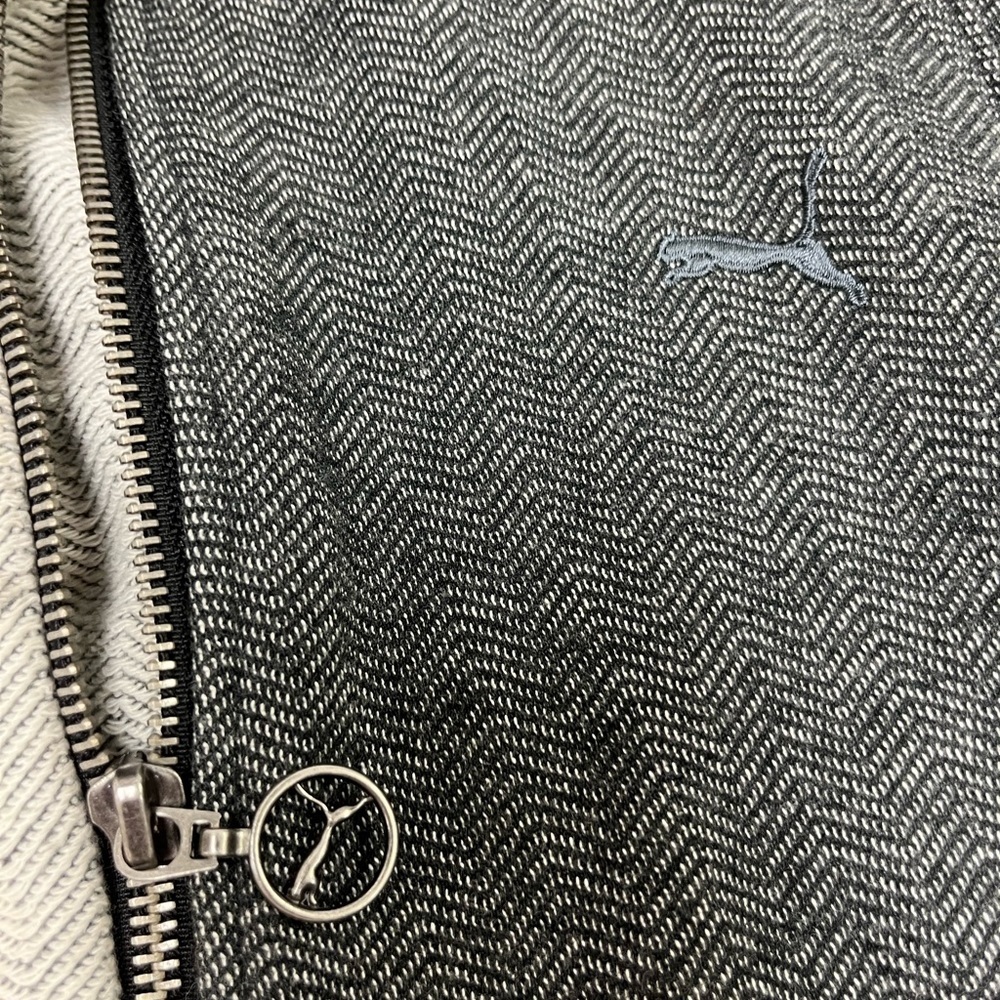 Gorgeous PUMA jacket! - Picture 2 of 7